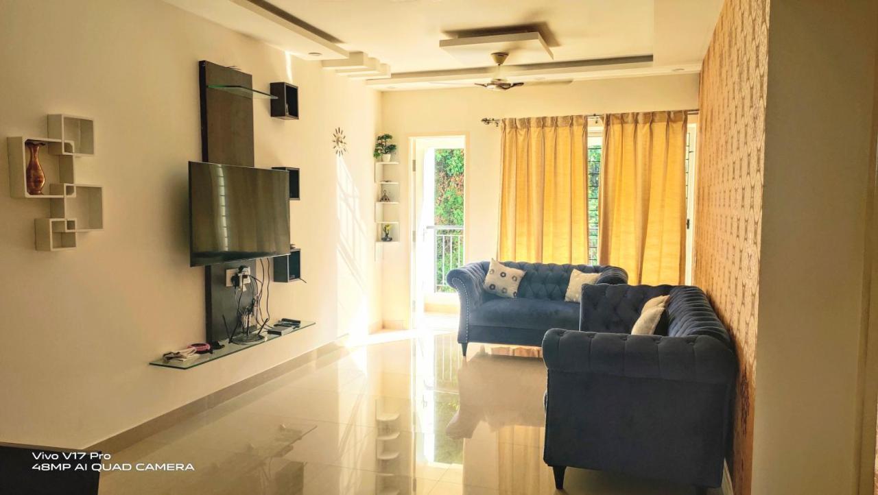 305 Home Stay Mangalore Buitenkant foto