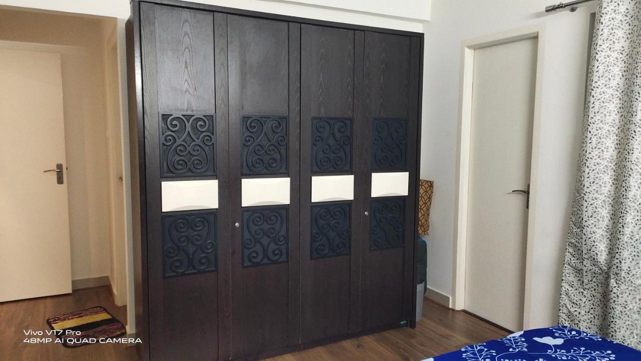 305 Home Stay Mangalore Buitenkant foto